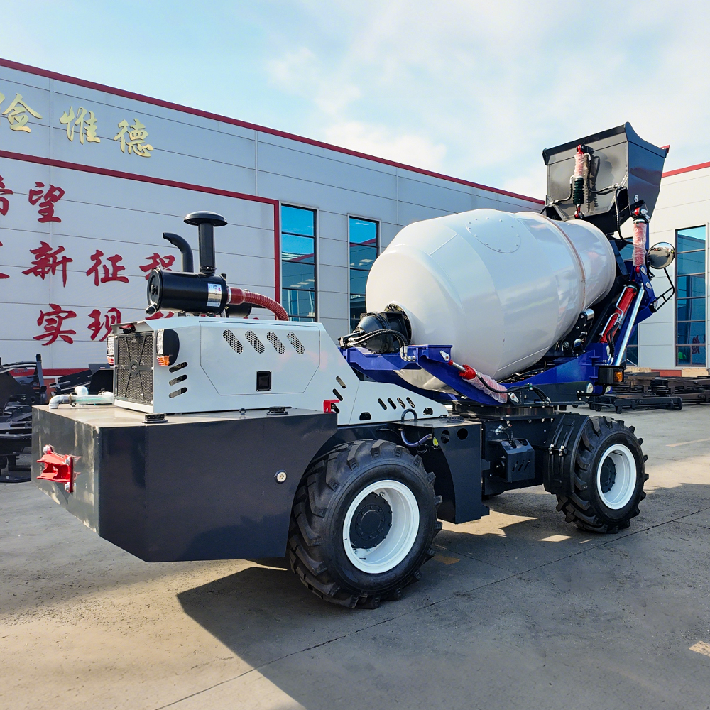 2.6CBM Heavy Duty  Self Loadin - Heavy Equipment Mixer 评论和价格