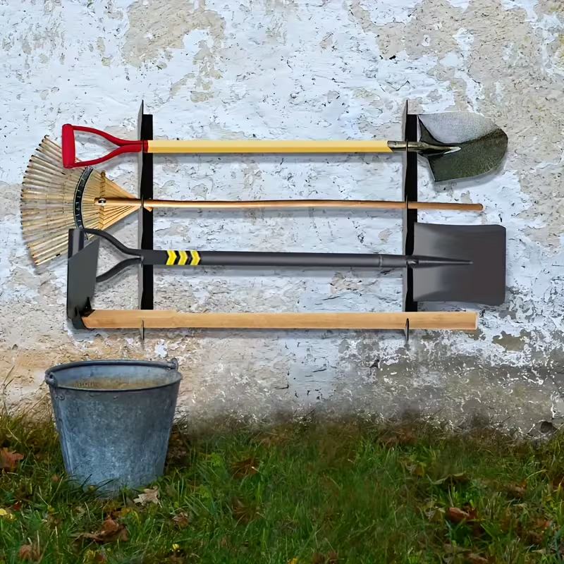 Wall Mount Heavy‑Duty Metal To - Heavy Equipment Storage Yard 评论和价格